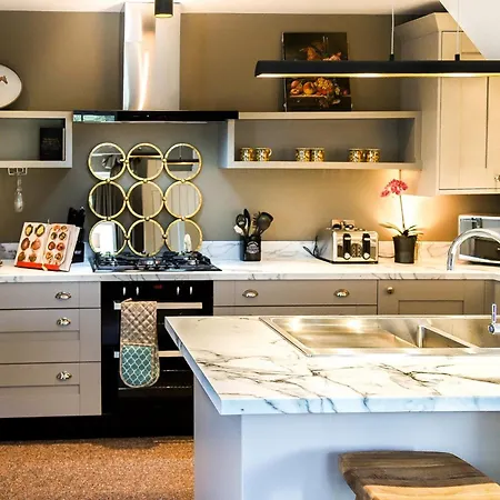 1 Bed In G0050 * 페이틀리브리지